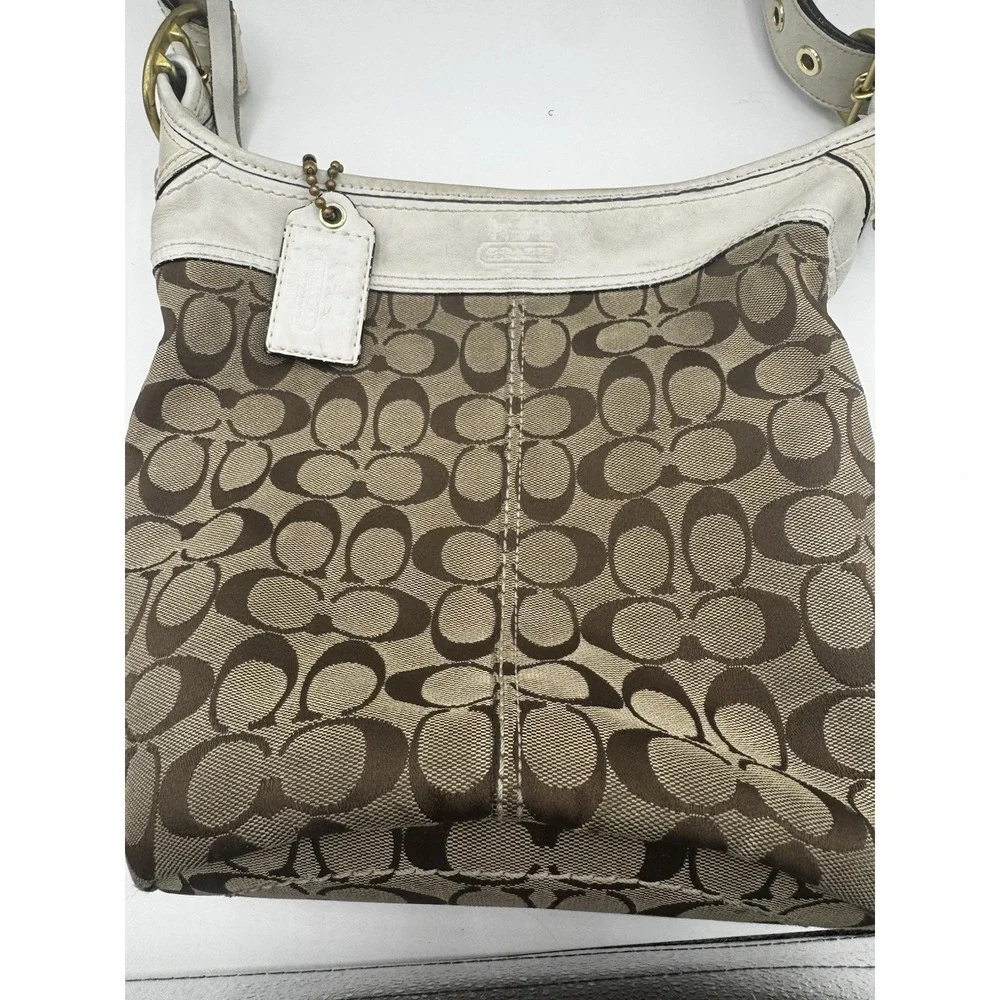 COACH Bleecker Signature Bucket Crossbody Shoulder Bag Purse Good Cond PT2